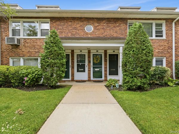 1600 Grand Avenue, Unit P3, Baldwin, NY 11510