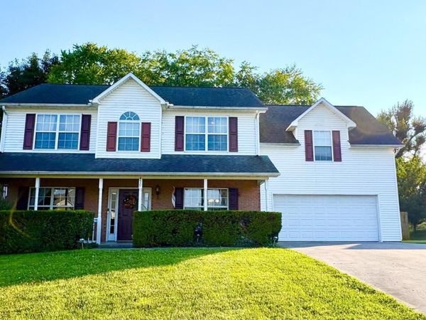 4707 Washington Valley Lane, Knoxville, TN 37918