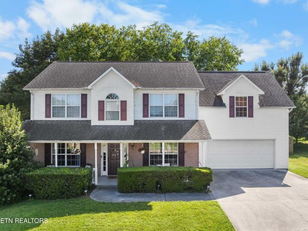 4707 Washington Valley Lane, Knoxville, TN 37918