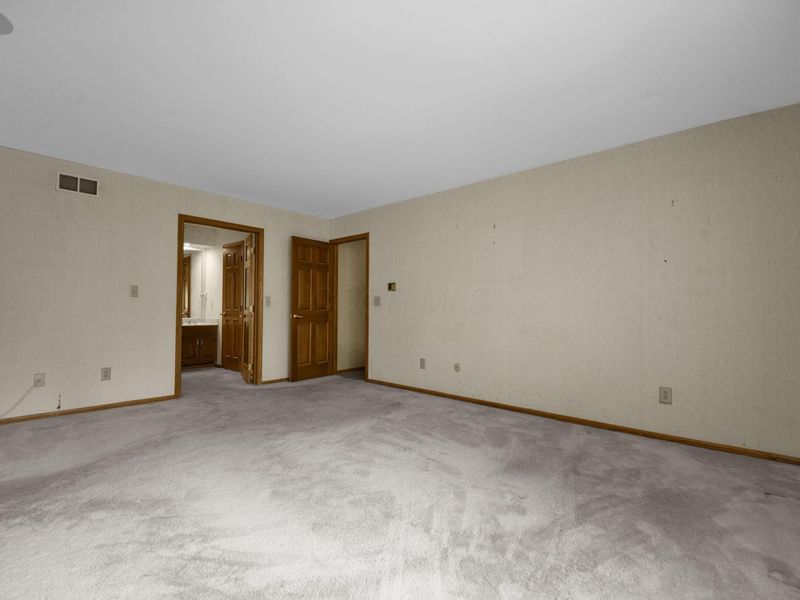 4744 Stonehaven Drive, Columbus, OH 43220 Photo 30