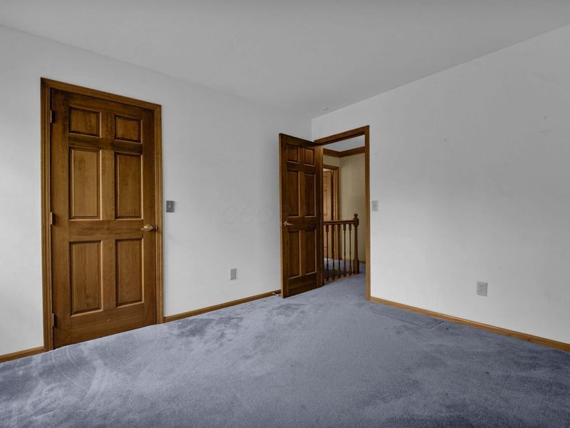 4744 Stonehaven Drive, Columbus, OH 43220 Photo 34