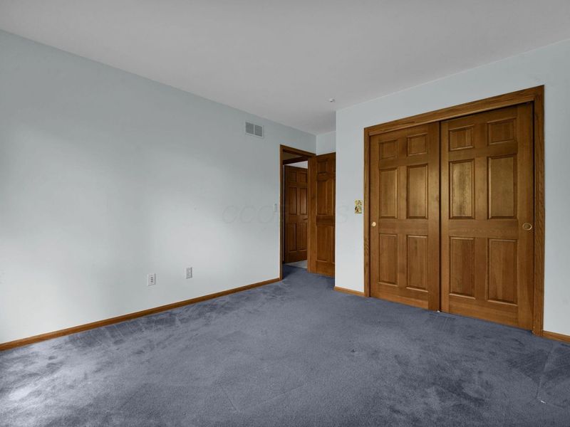 4744 Stonehaven Drive, Columbus, OH 43220 Photo 38