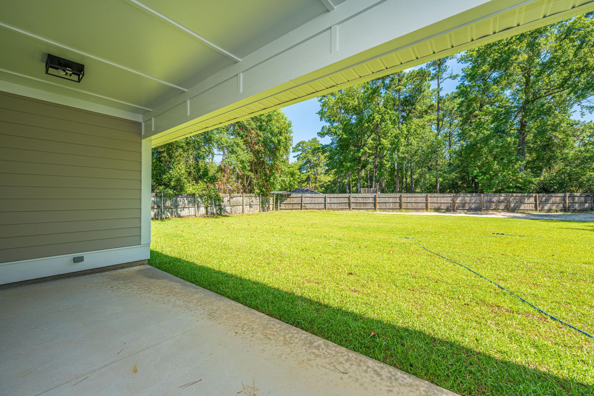 933 Valley Street Photo 30