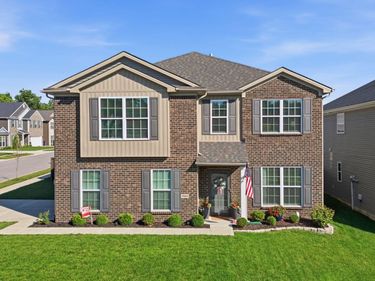 1501 Flemishbond Path, Lexington, KY 40509