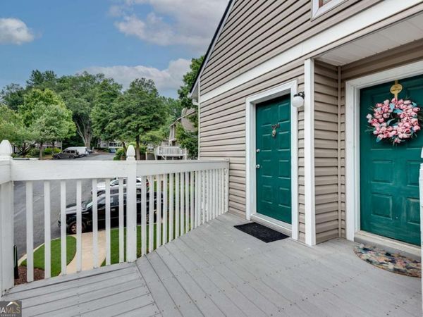 1004 Wynnes Ridge Circle SE, Marietta, GA 30067