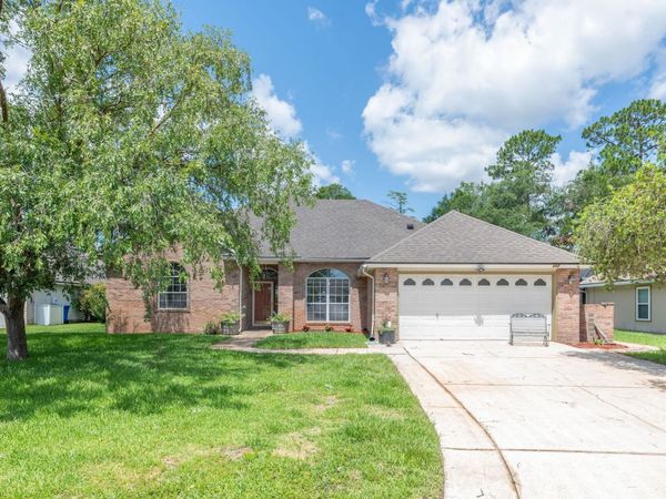 237 Carolina Jasmine Lane, St Johns, FL 32259