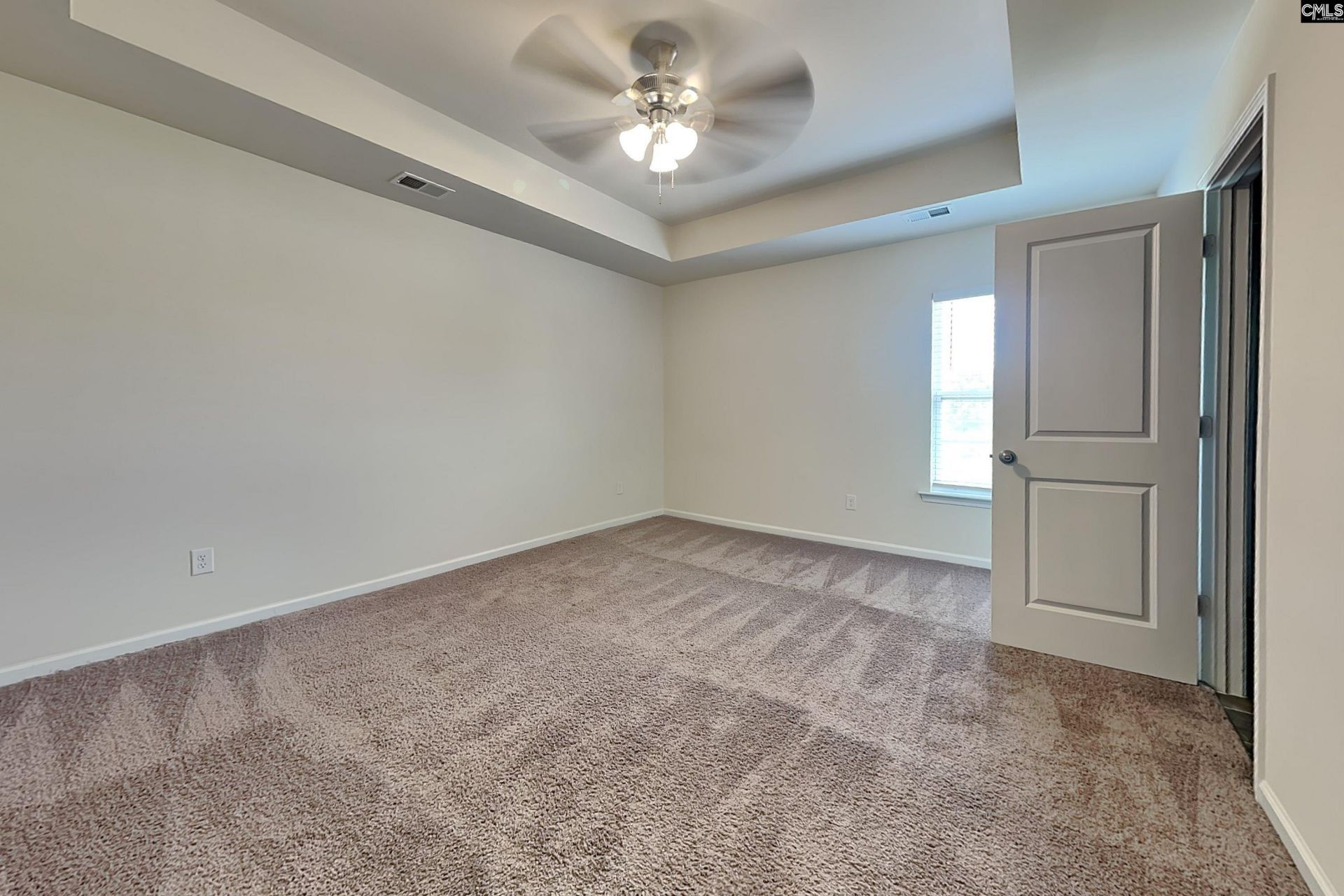 429 Red Poll Way Photo 6