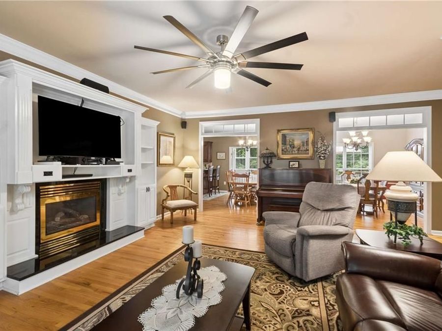 Property Image 9