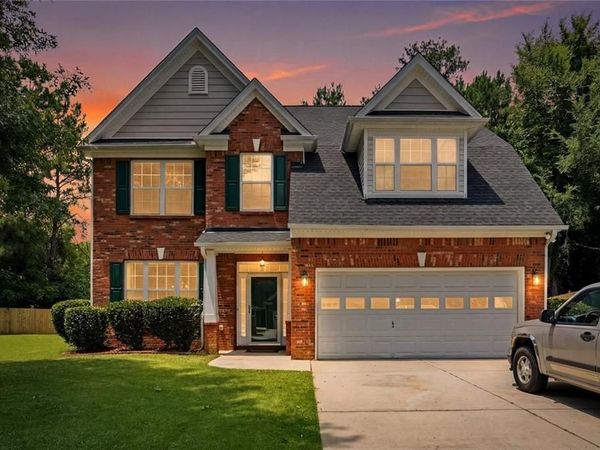 1816 Cedar Walk Lane , Conley, GA 30288