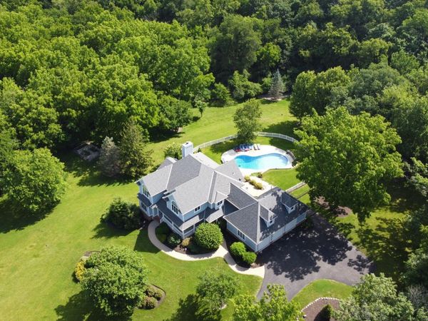 N2988 Lake Forest Cir, Geneva, WI 53147