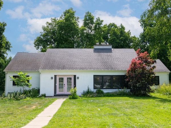 1345 Hickory Hill Ln, Brookfield, WI 53045