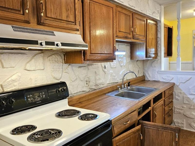 10944 Lemarie Drive, Sharonville, OH 45241 Photo 8