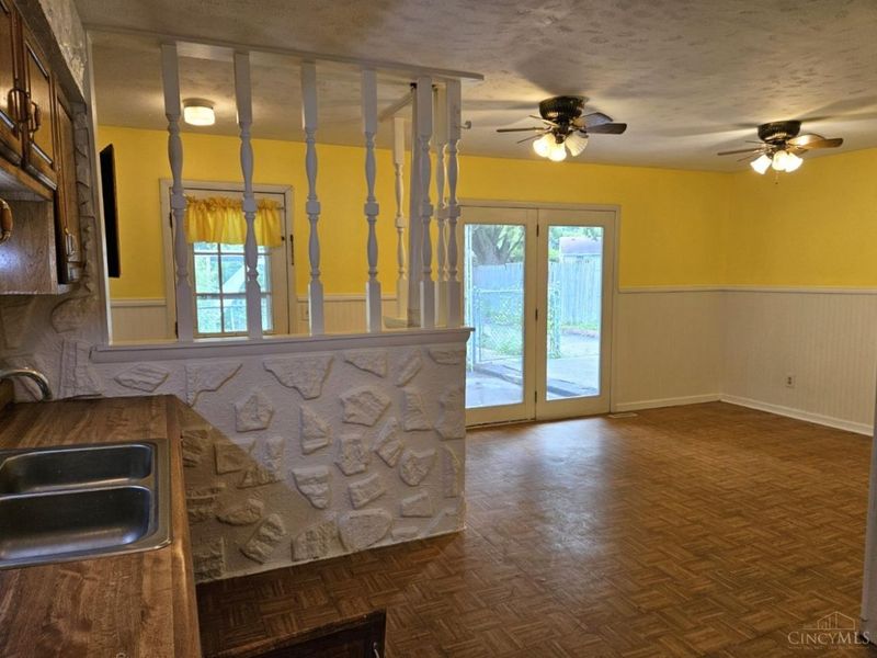 10944 Lemarie Drive, Sharonville, OH 45241 Photo 9