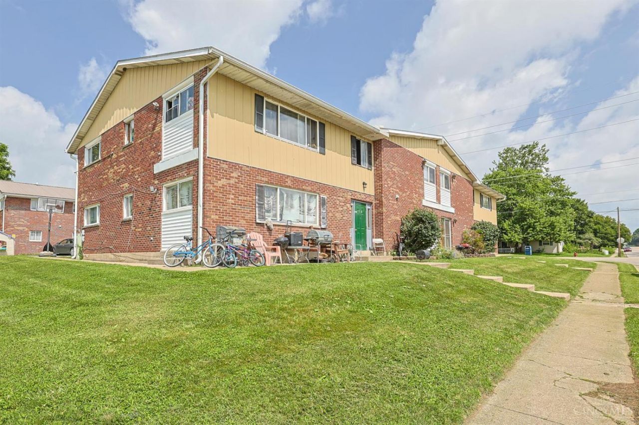 311 Sycamore Road, Trenton, OH 45067 Main Photo