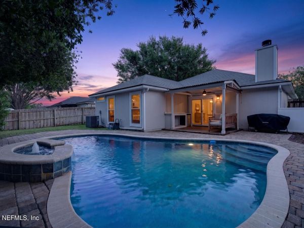 12151 SUNCHASE Drive, Jacksonville, FL 32246