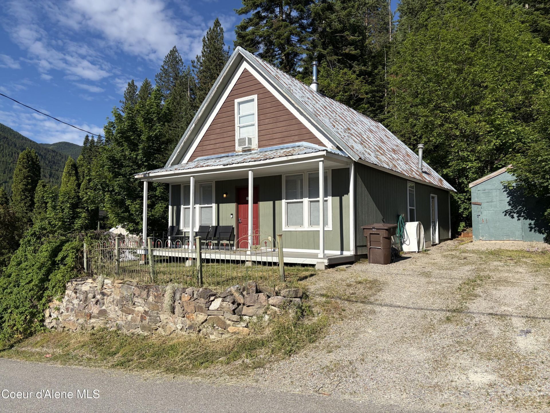 108 Dewey St, Mullan, ID 83846 Main Photo