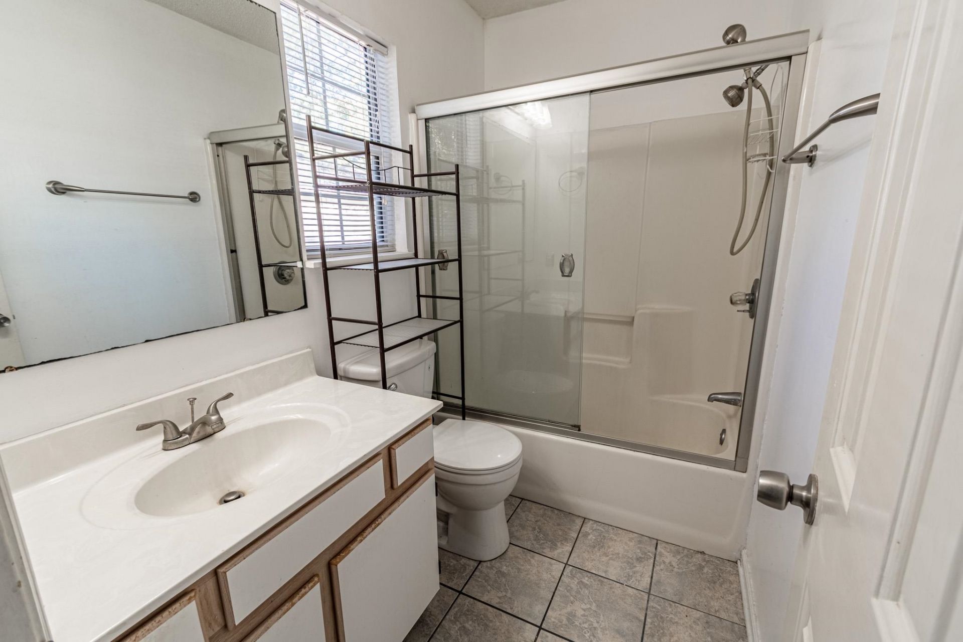 5633 Tern Hall Dr. Photo 12