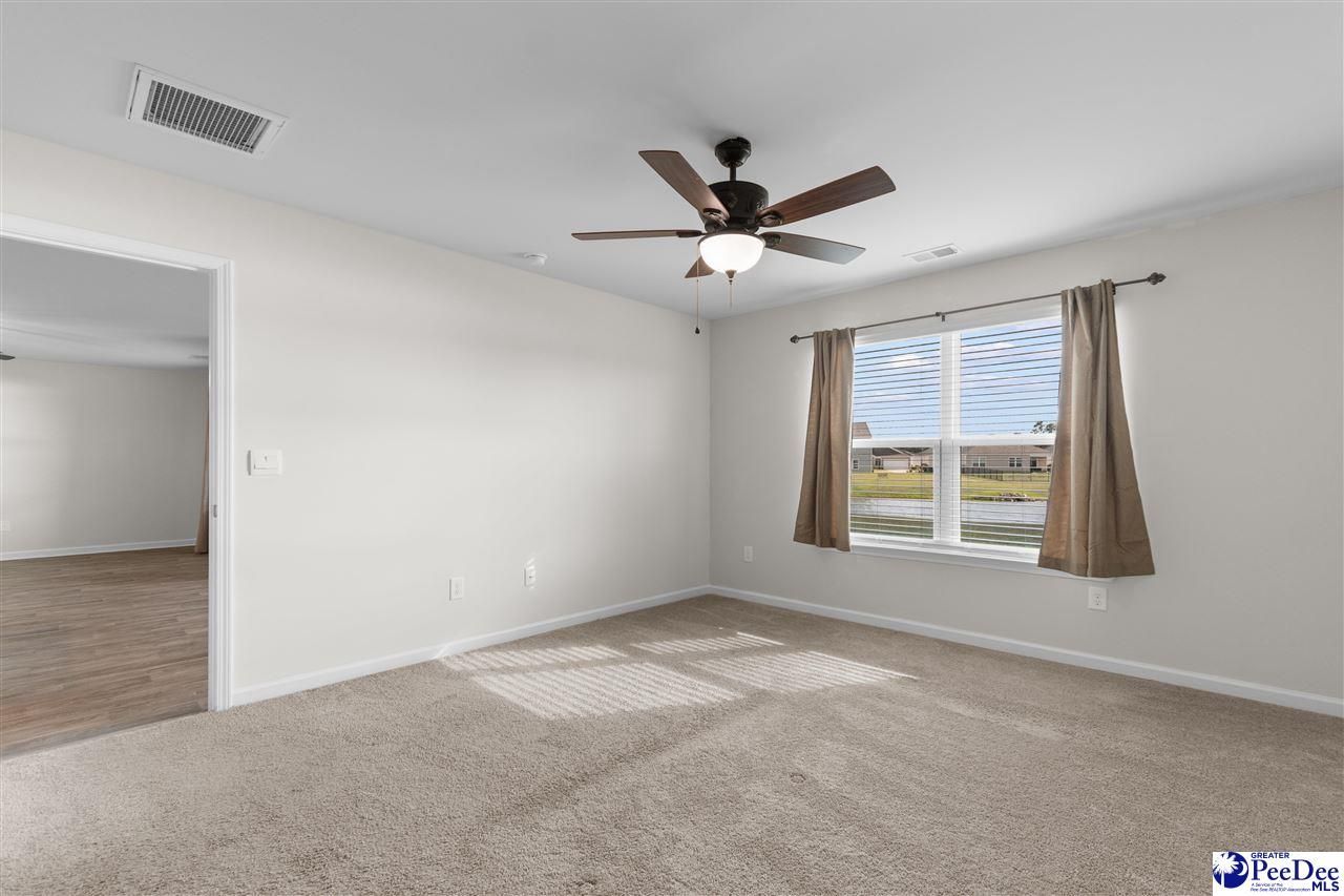 561 Woodland Farms Cir Photo 20