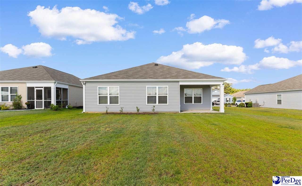 561 Woodland Farms Cir Photo 32