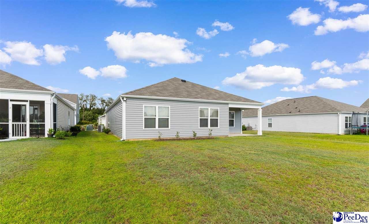 561 Woodland Farms Cir Photo 33