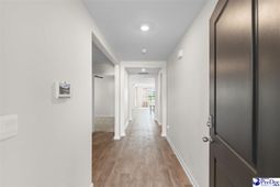 561 Woodland Farms Cir photo 4