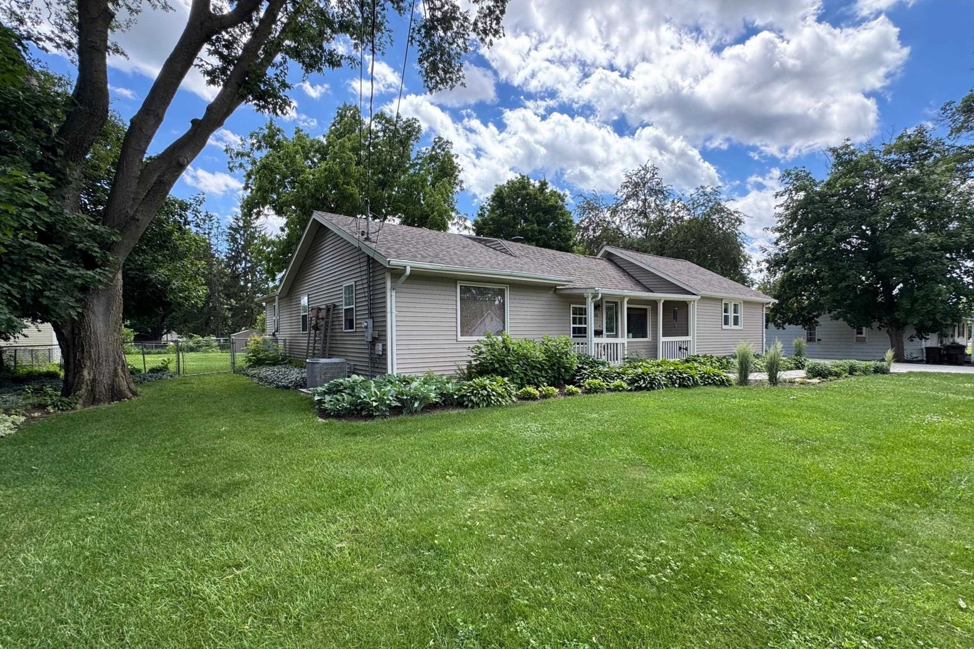 512 Franklin St, W, Rockton, IL 61072 Main Photo
