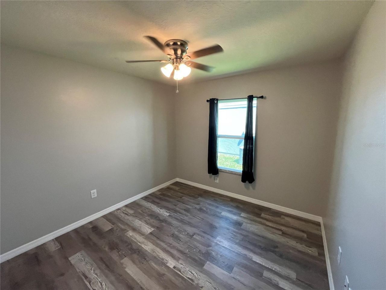 4167 Sand Ridge Boulevard , Spring Hill, FL 34609 Photo