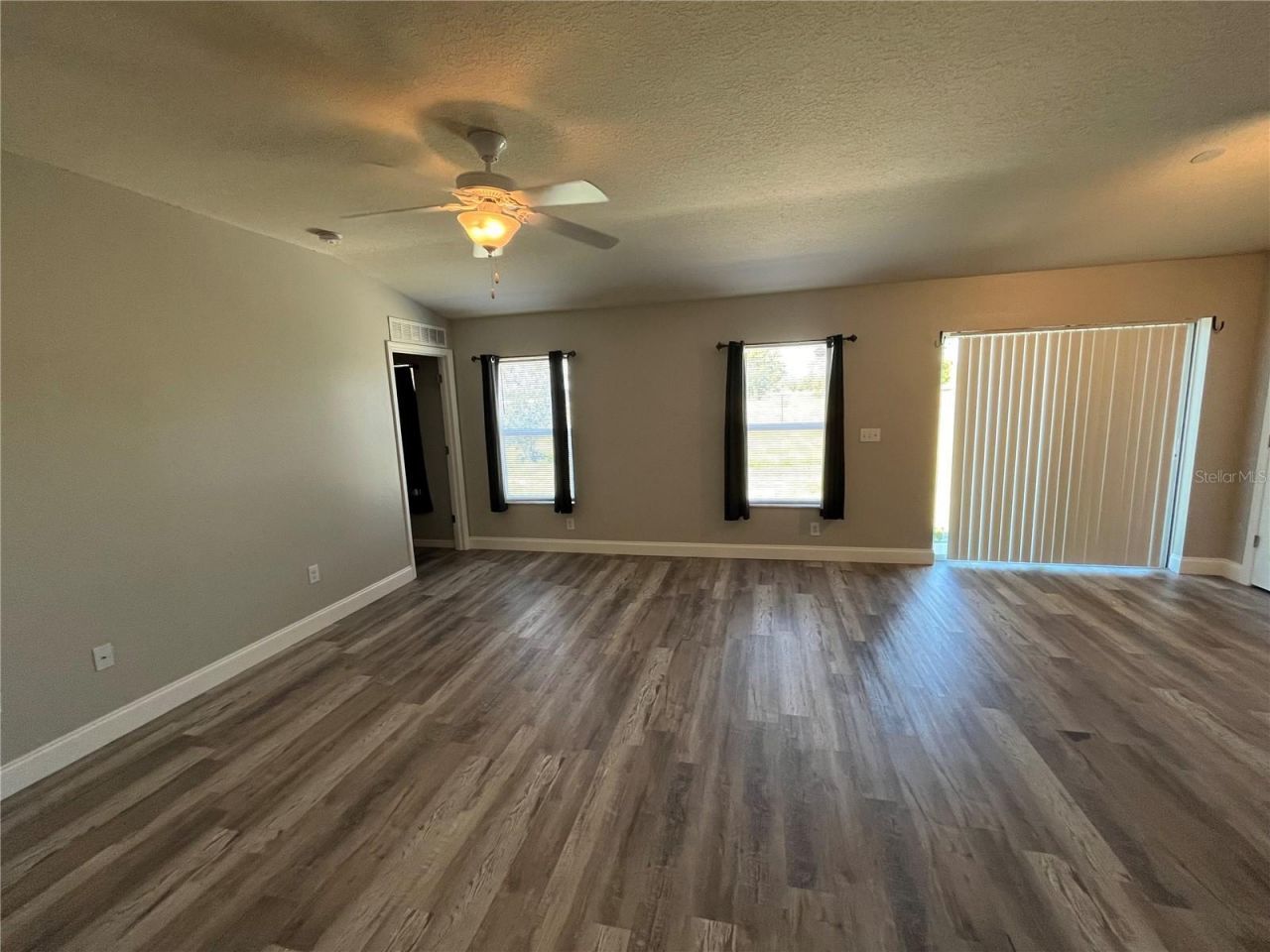 4167 Sand Ridge Boulevard , Spring Hill, FL 34609 Photo