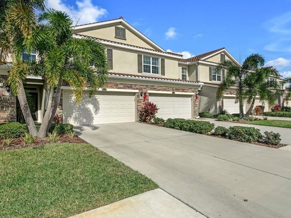 519 53RD AVENUE N, ST PETERSBURG, FL 33703