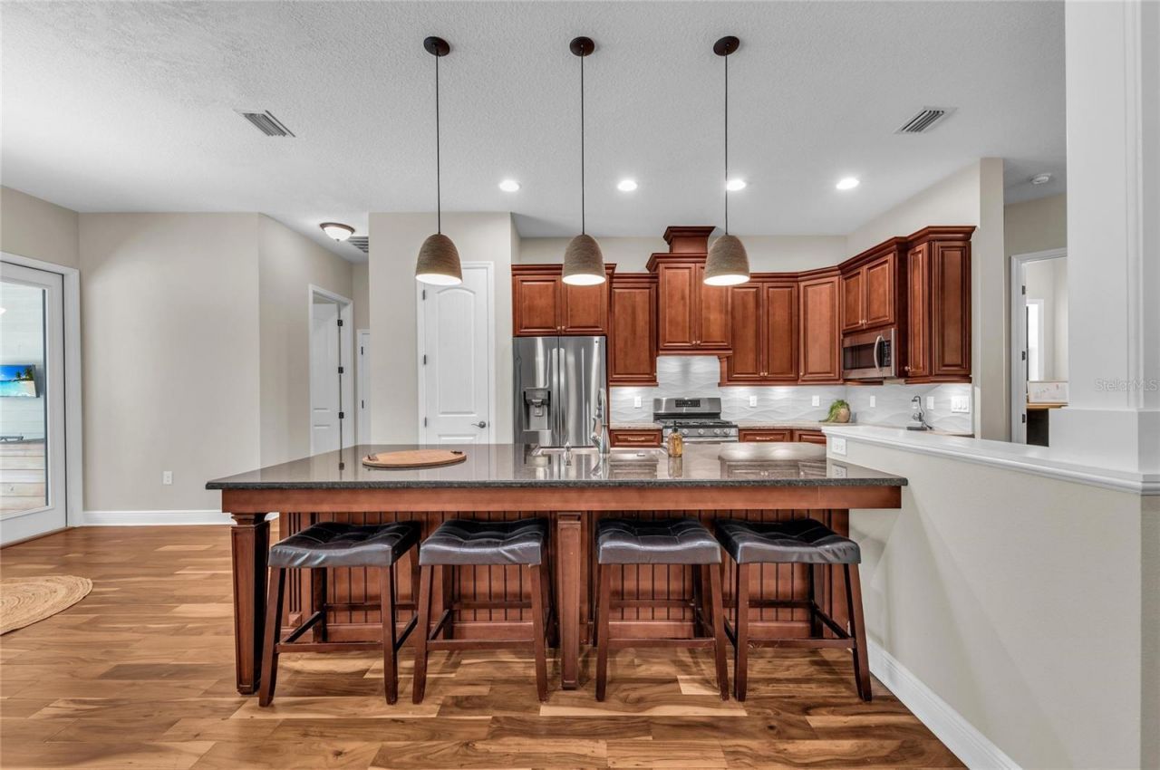 5911 River Forest Circle, Bradenton, FL 34203 Photo