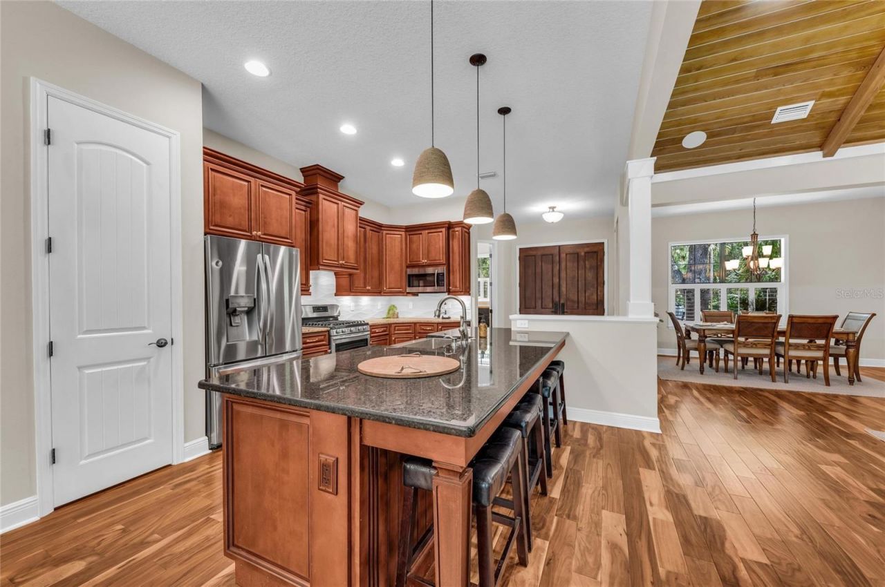 5911 River Forest Circle, Bradenton, FL 34203 Photo