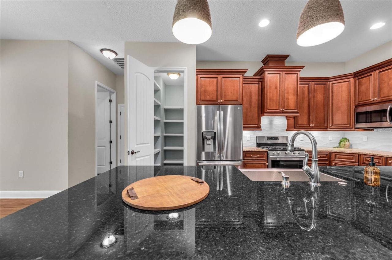 5911 River Forest Circle, Bradenton, FL 34203 Photo