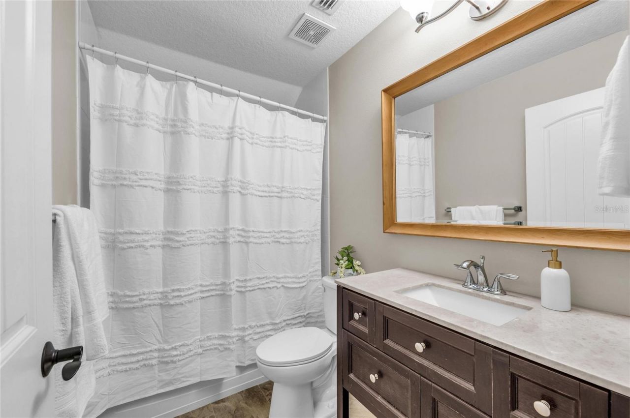 5911 River Forest Circle, Bradenton, FL 34203 Photo