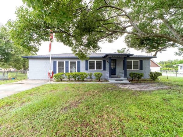 27 VOLUSIA DRIVE , DEBARY, FL 32713
