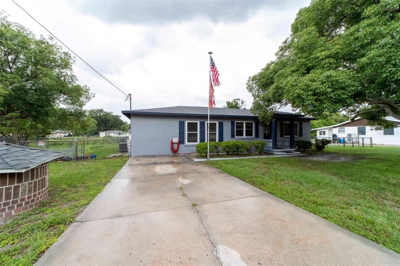 27 Volusia Drive, Debary, FL 32713 Photo