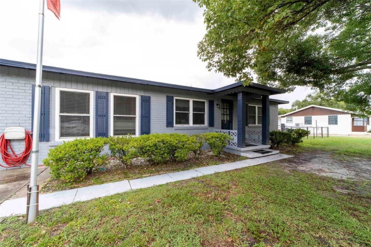 27 Volusia Drive, Debary, FL 32713 Photo