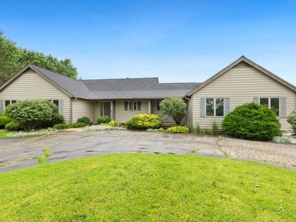 41W580 Rohrsen Road , Elgin, IL 60124