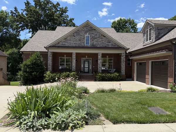 333 Bournemouth Ln , Hermitage, TN 37076