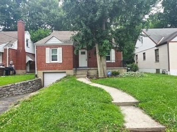 6924 Gloria Drive, Cincinnati, OH 45239