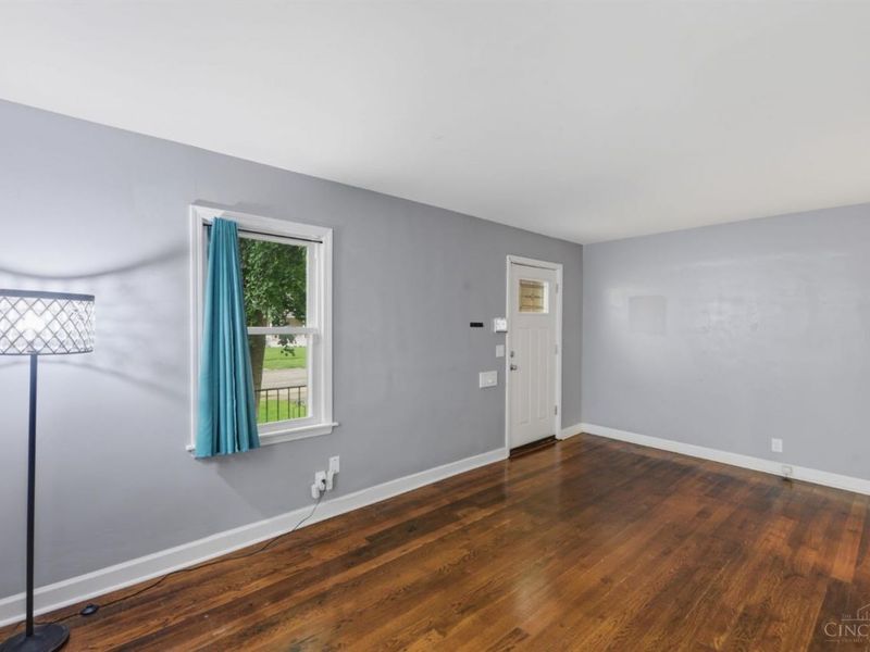 6924 Gloria Drive, North College Hill, OH 45239 Photo 10