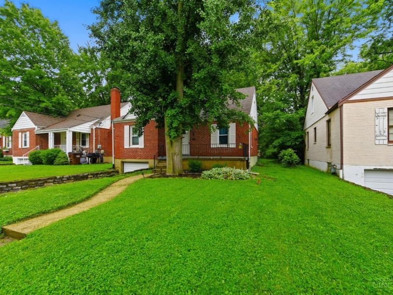 6924 Gloria Drive, North College Hill, OH 45239 Photo 3
