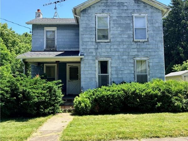 111 Day Street , Albion, NY 14411
