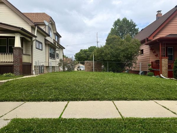 16 S 58TH STREET, West Allis, WI 53214