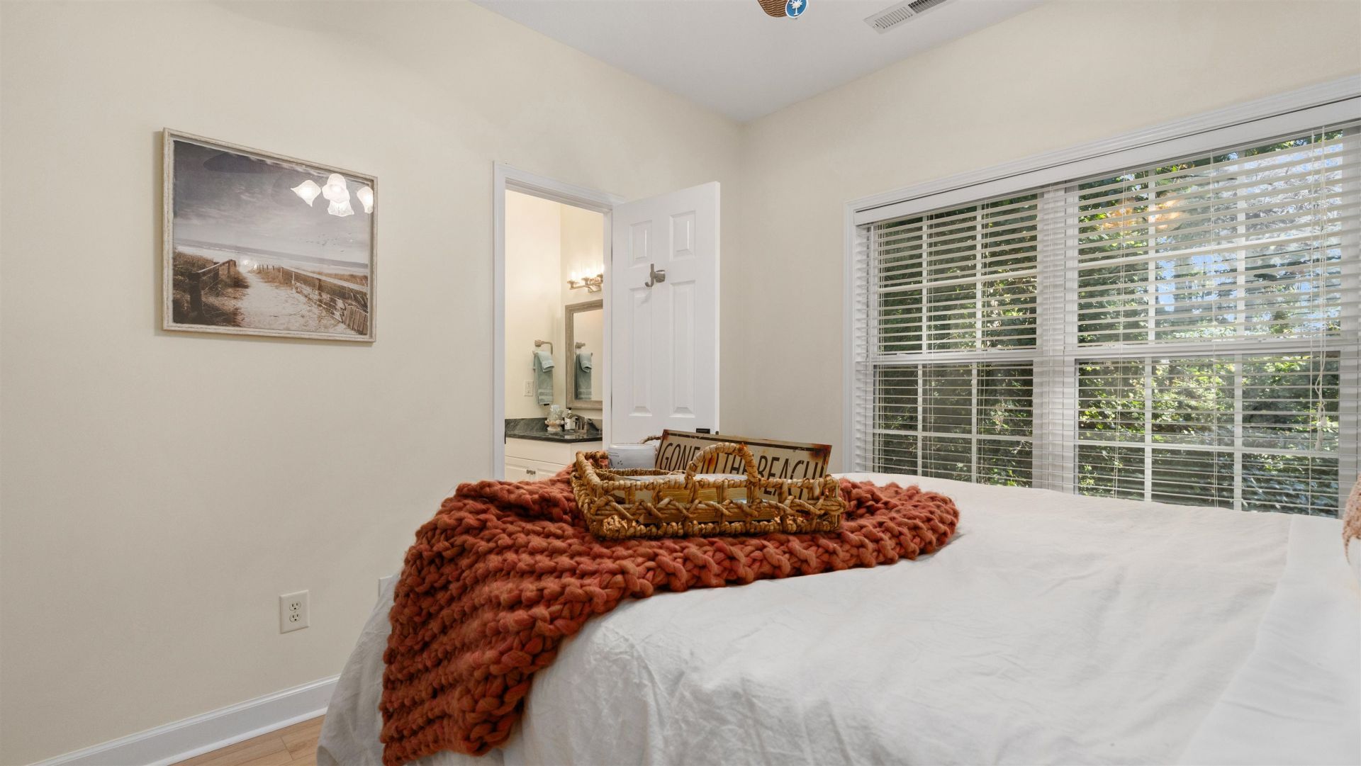 55 Seagrove Ct.  Photo 17