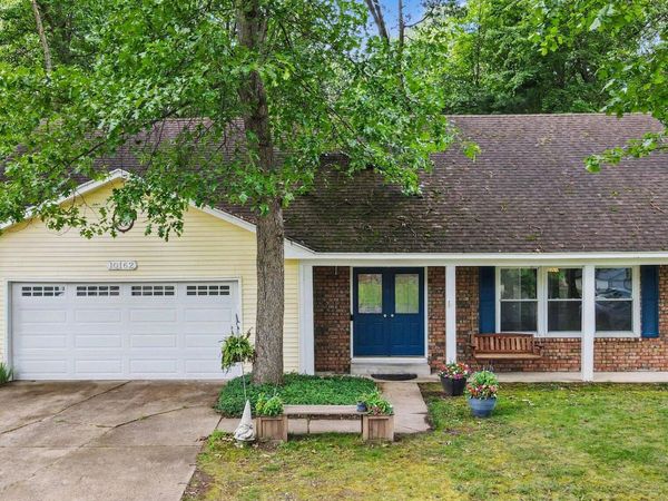 10162 Lloy Street, Portage, MI 49024