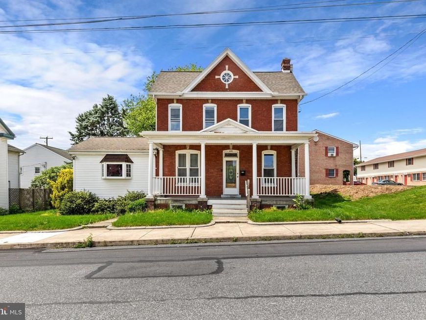 214 N Hanover Street, Elizabethtown, PA 17022 Main Photo