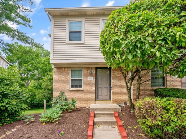 210 Foxtrail Court, Unit 210, Westerville, OH 43081