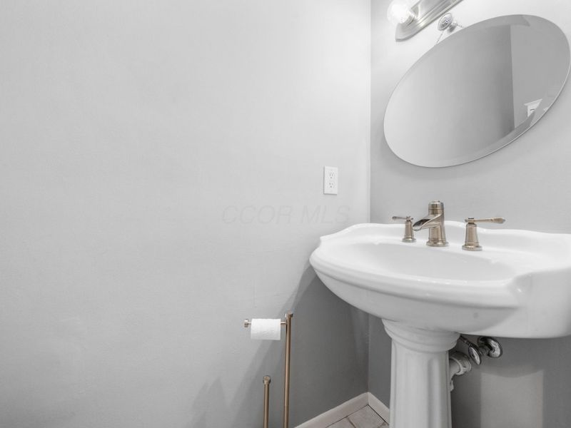 210 Foxtrail Court, Unit 210, Westerville, OH 43081 Photo 10