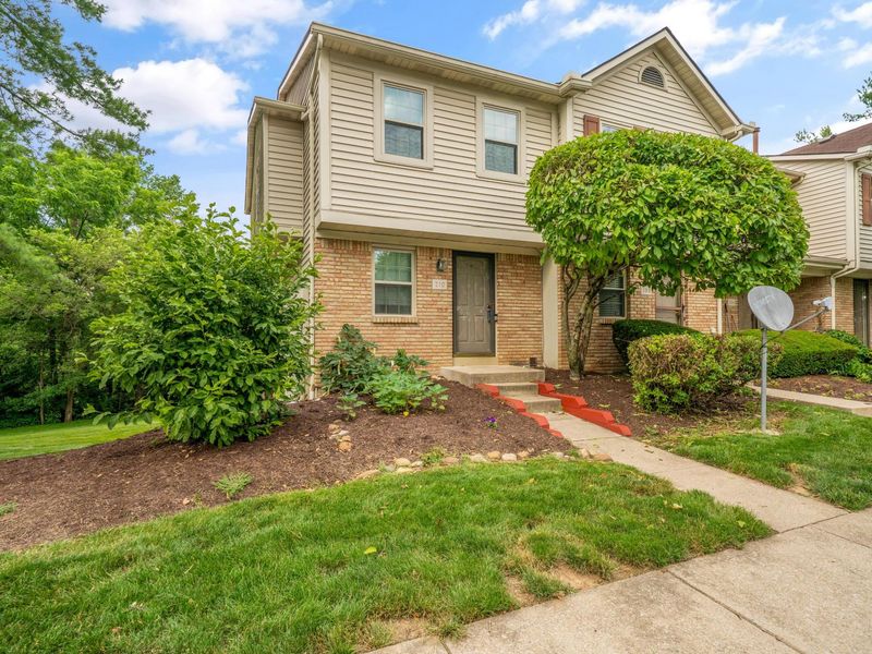 210 Foxtrail Court, Unit 210, Westerville, OH 43081 Photo 3