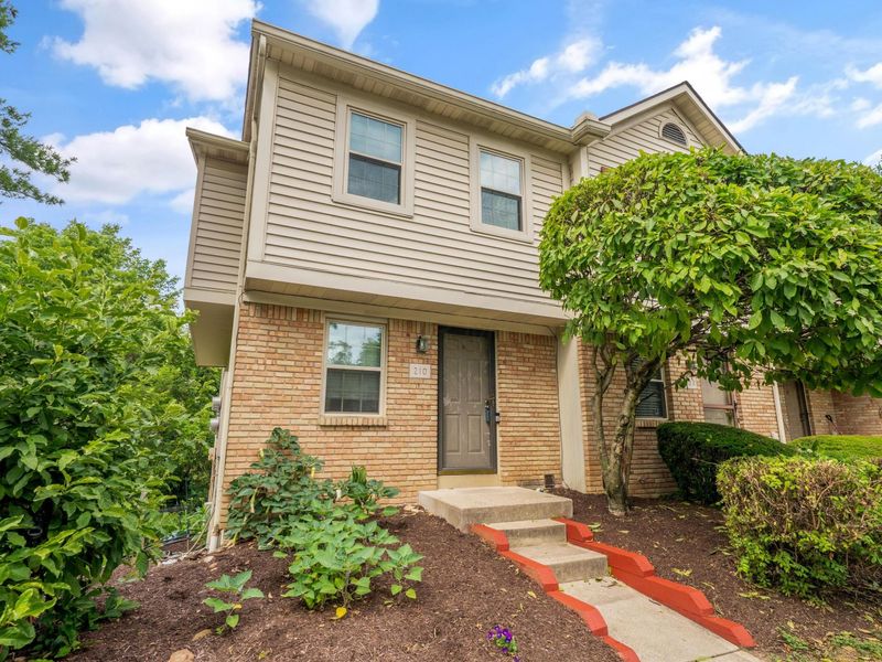 210 Foxtrail Court, Unit 210, Westerville, OH 43081 Photo 4